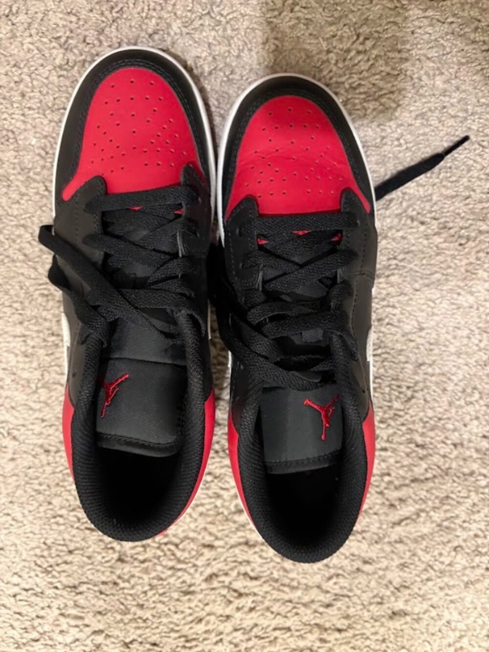 Jordan Low Black & Red Sneakers